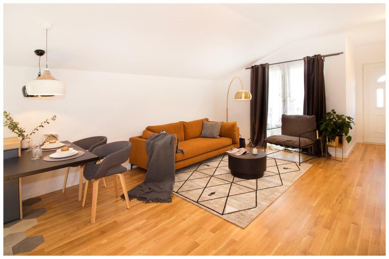 Apartman Sissy Primošten Eksteriør bilde